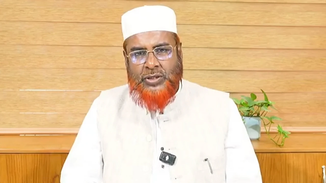 না পারলে বলেন পারছি না, সরকারের উদ্দেশে গোলাম পরওয়ার